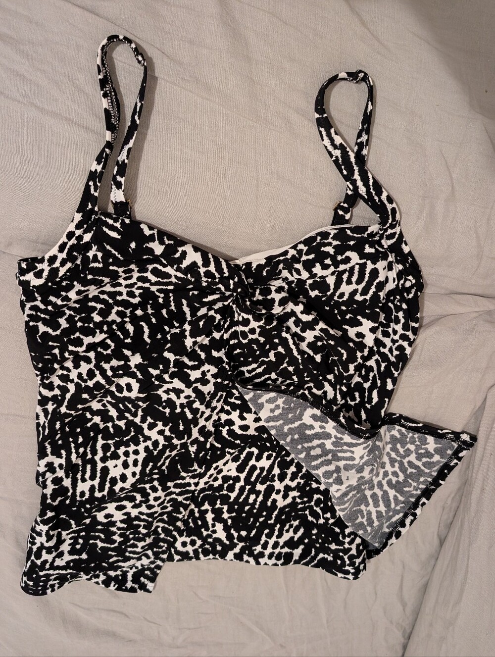 Lands End Tankini Top Black White Print Flutter Layered Underwire Twist Size 14